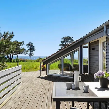 1405-aakirkeby-holsteroddevej-22 Vester Somarken